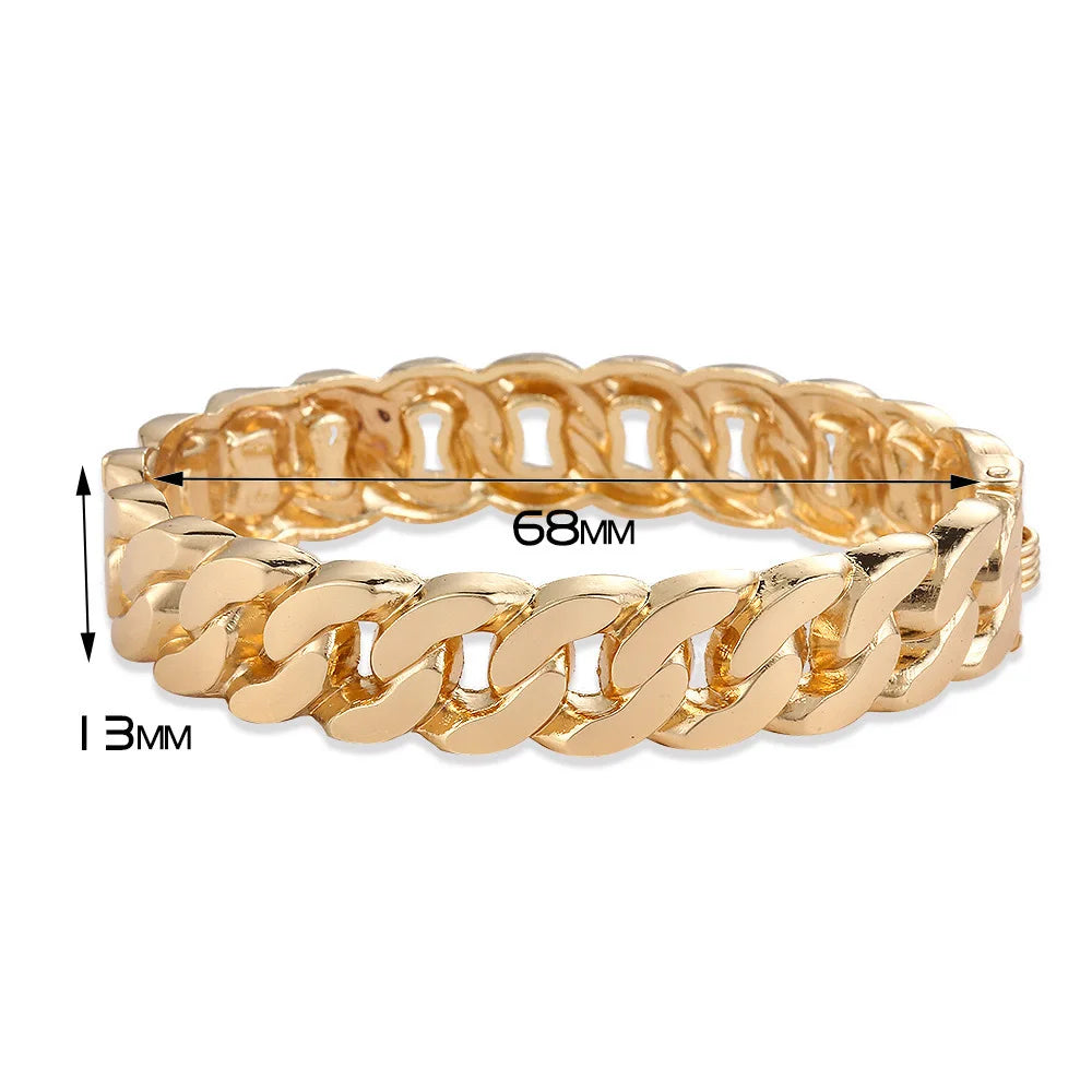 2024 New Arrival Fashion Cheap Wholesale Chunky Retro Bracelet Wide Cuff Smooth Stripes  Water Drop Silver Round Women Bangle